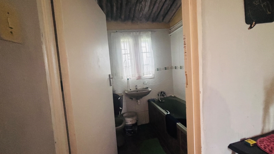2 Bedroom Property for Sale in Dimbaza Eastern Cape